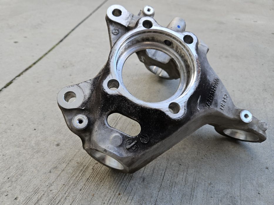 Шенкел Mercedes A B W177 W247