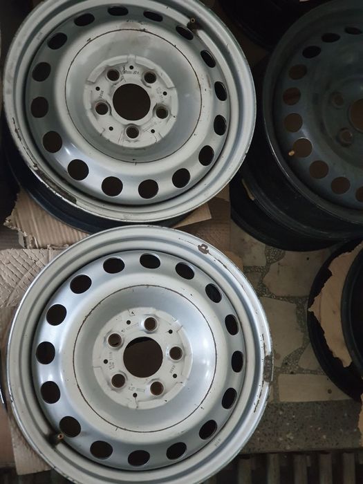 Метални Джанти Mercedes VITO 16 цола Замъка Ямбол.