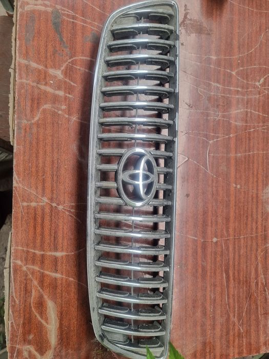 Решетка радиатора