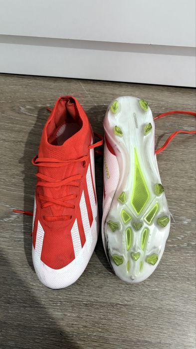 Продам бутсы адидас crazyfast