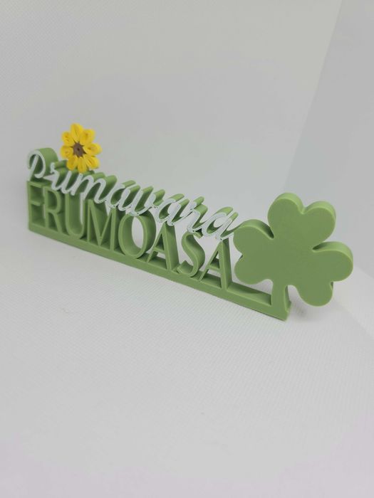 Decoratiune pentru noroc ”Primavara Frumoasa” cu trifoi si floare
