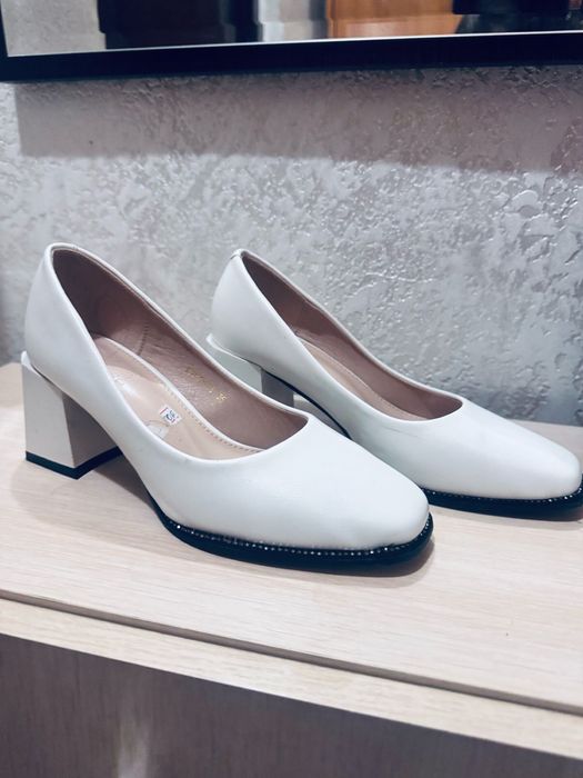 Женская обувь б/у