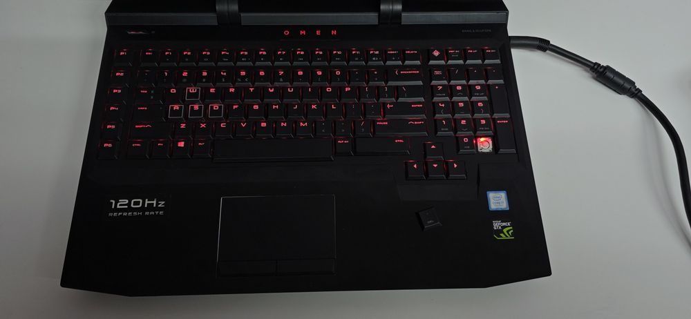 HP Omen 17 Инча с NVIDIA GTX 1080