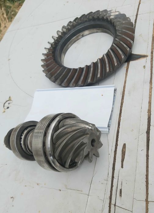 Grup punte spate Coroana cu Pinion Sprinter 2000-2006