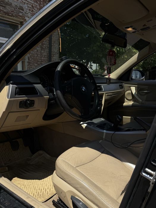 Vand BMW e90 320I 2005