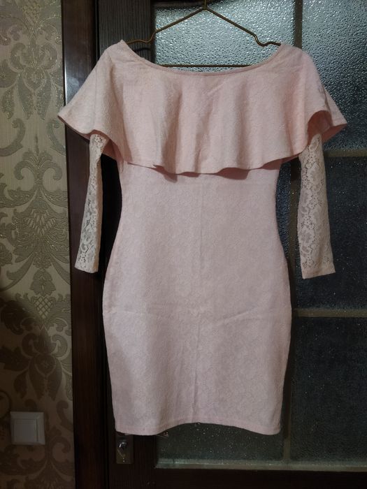 Коктейльное платье 42-44 размер