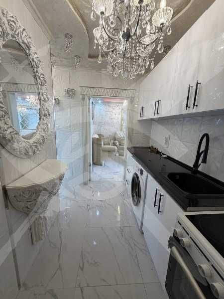 Продава се Тристаен апартамент в Пловдив, Изгрев - 62 кв.м за 905 €/кв.м - Снимка #8