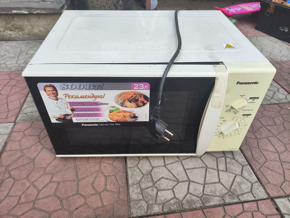 Продам микроволновку под ремонт.