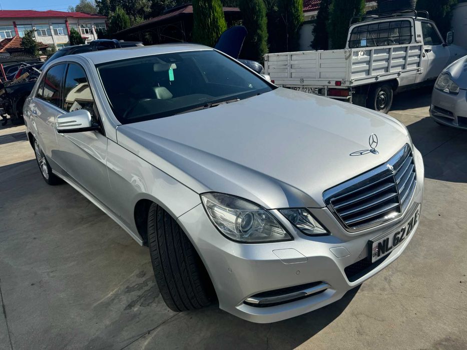 Dezmembram Mercedes W212 E200-E220 2009-2016