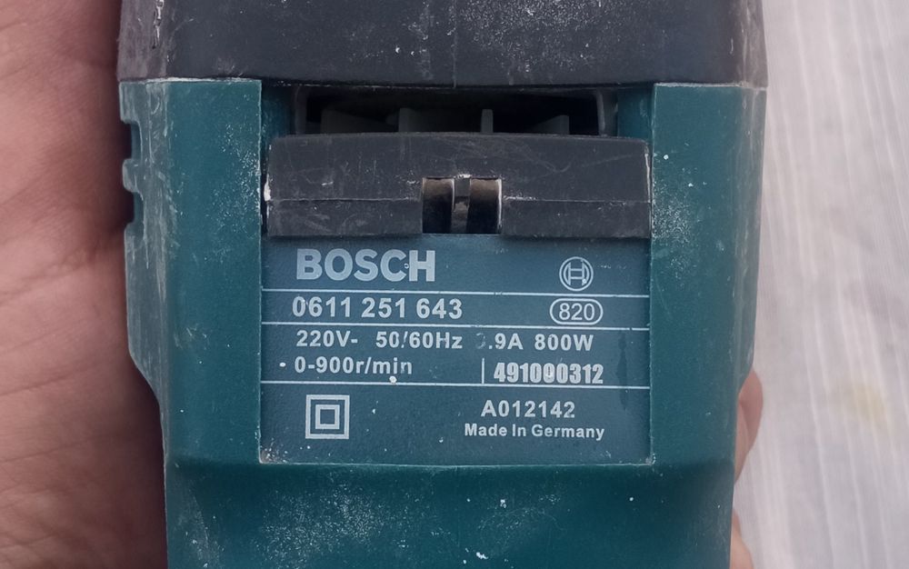 Перфоратор BOSCH