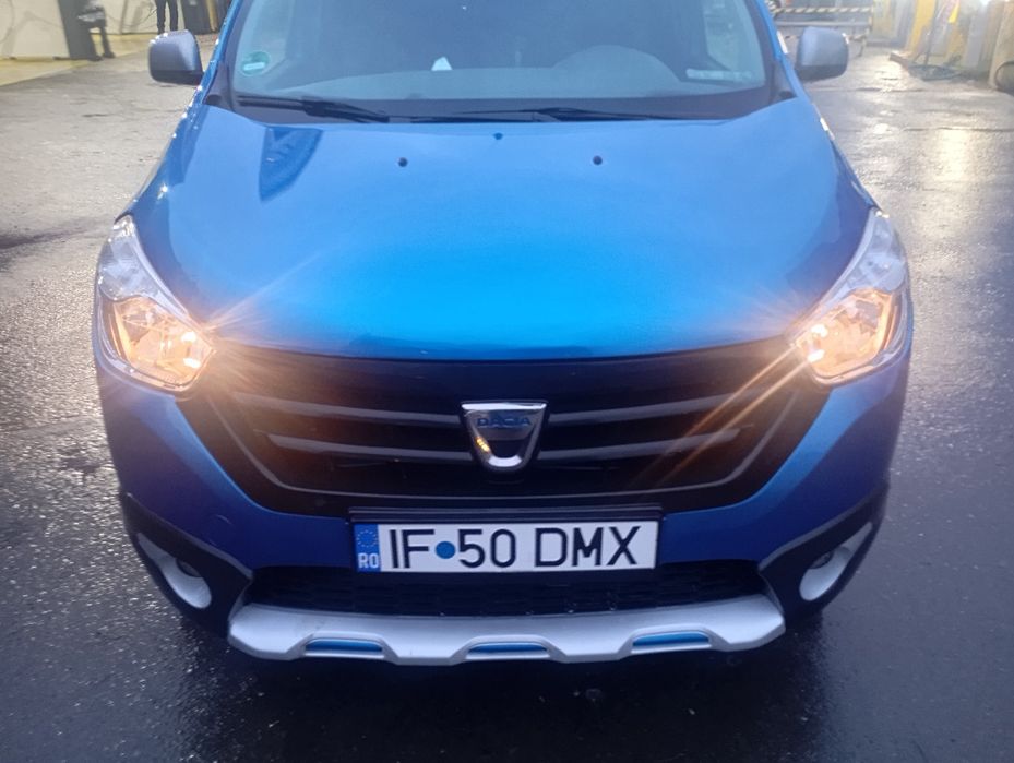 Vând Dacia Dokker Stepway
