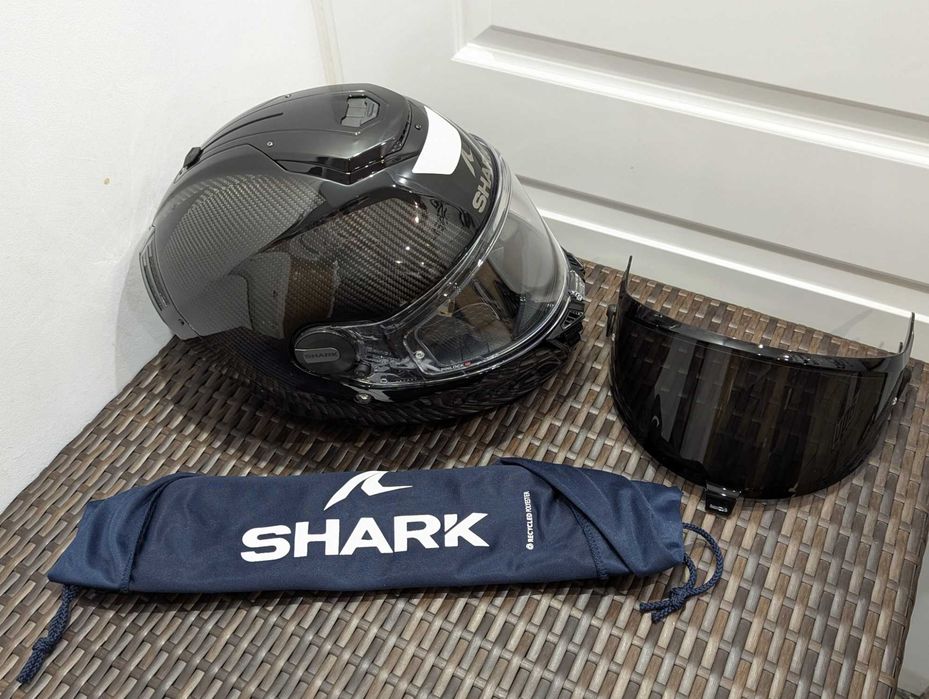 Casca moto Shark Spartan RS Carbon, marime L - viziera fumurie, ochelari de soare
