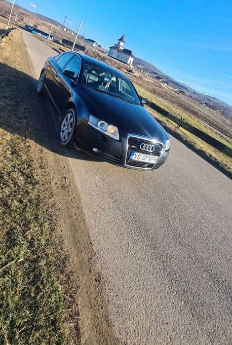 Vând Audi A6 ,motor 3.0