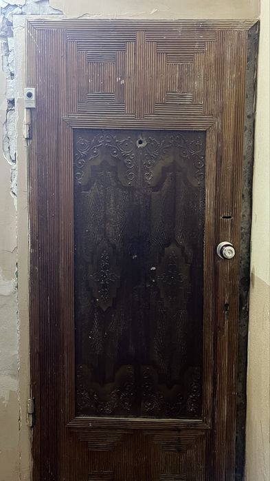 Б/у Темир эшик.  Жуда мустаҳкам