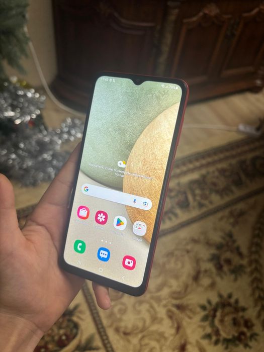 Продам телефон самсунг