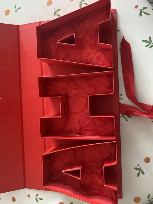 Коропка для клубника в шоколаде