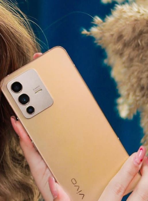 Vivo V23 yangi Tillo rang