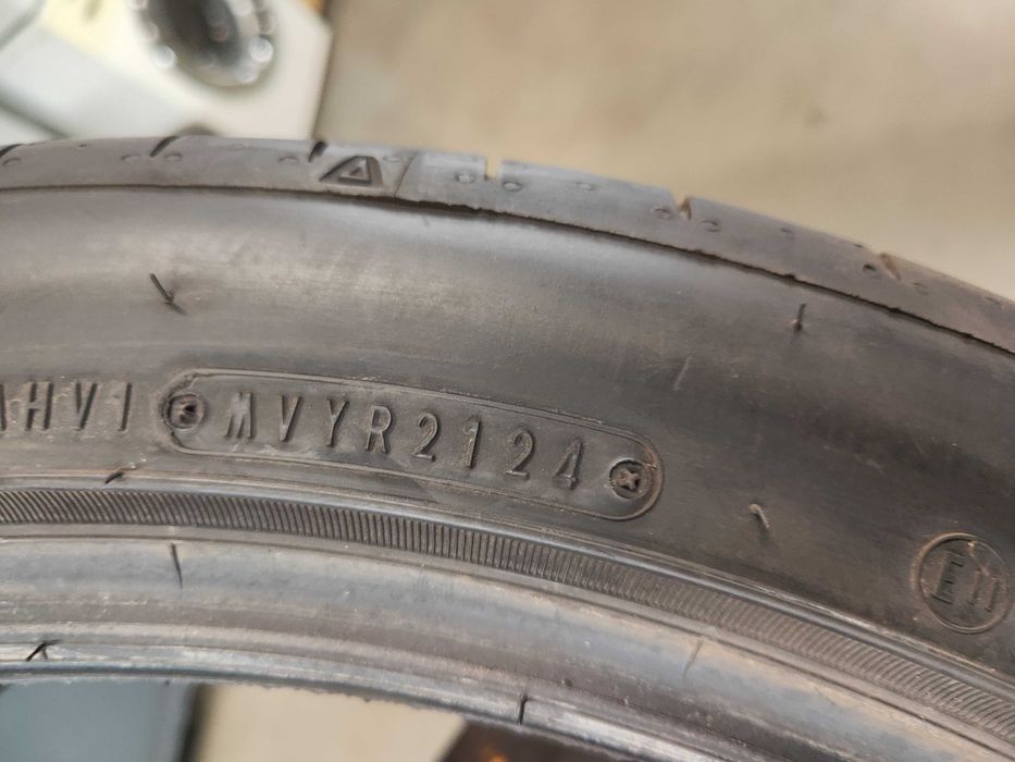 2бр.летни гуми 255/40/21 Falken