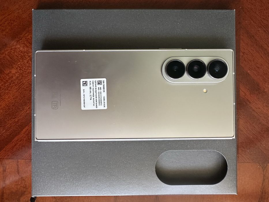 Samsung Galaxy Z Fold 7 12/512 Silver Shadow