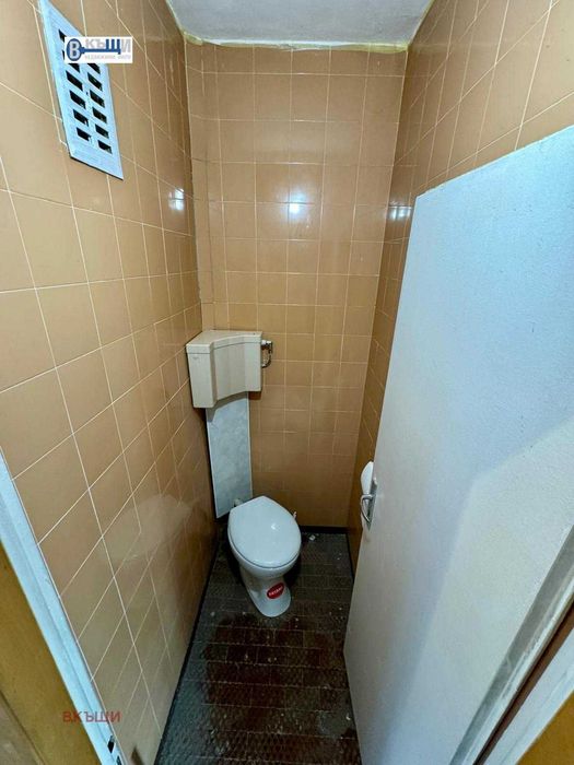 Продава се Четиристаен апартамент в Велико Търново, Бузлуджа - 75 кв.м за 1374 €/кв.м - Снимка #8