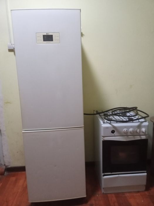 Продам холодильник LG в отличном состояние