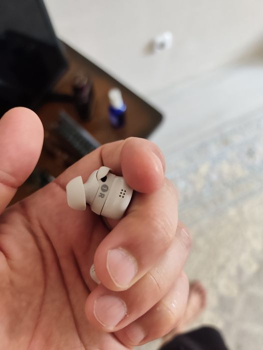 Продам без проводные наушники BOSE
