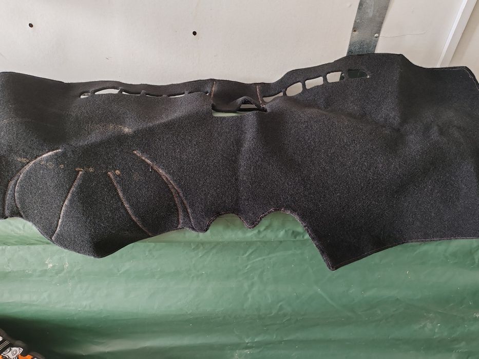 Накидка на панель Ravon r3