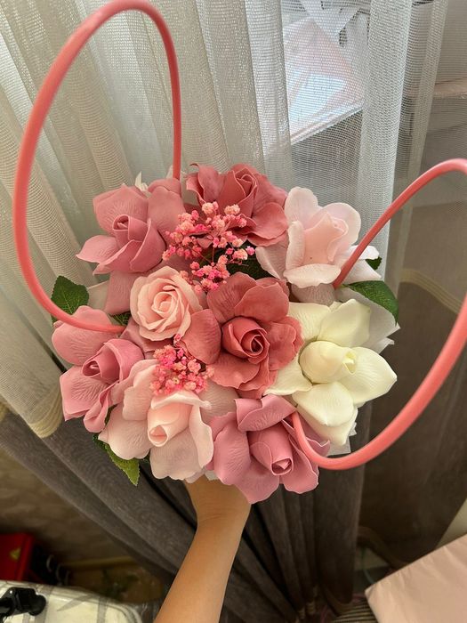 Букет цветов 3200 тг