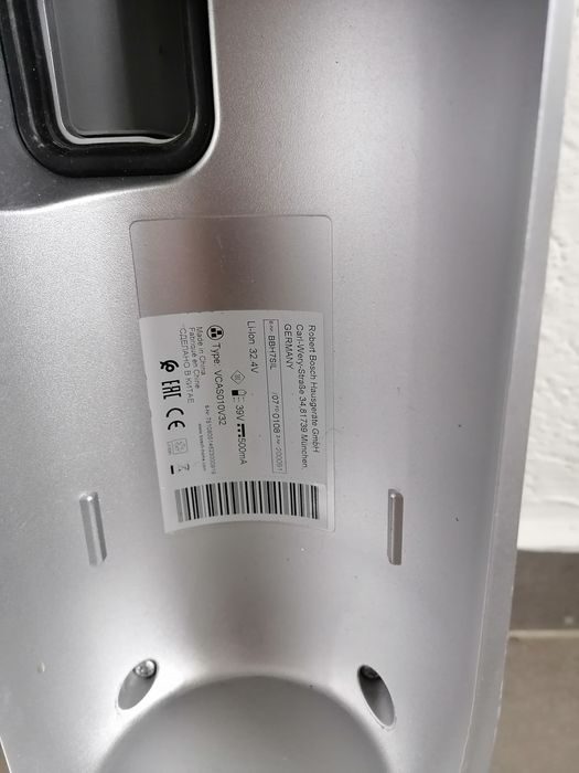 Акумулаторна прахосмукачка bosch pro animal 32.4 v за части