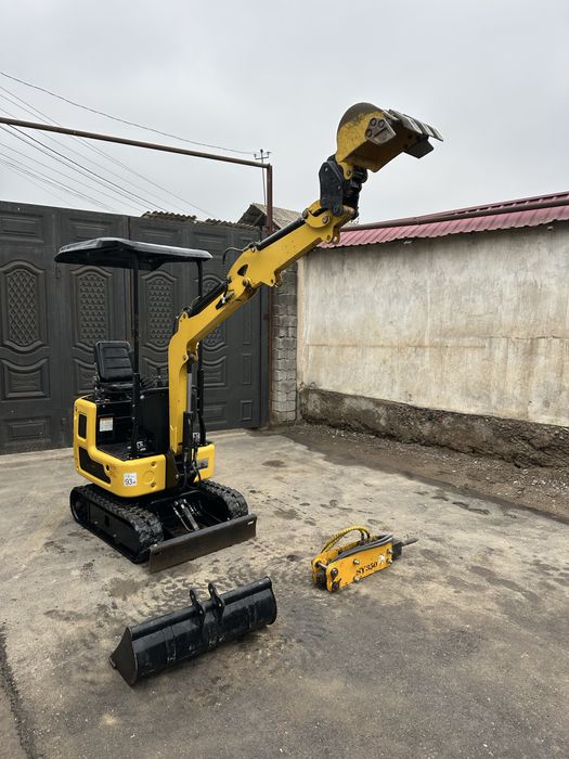 Мини экскаватор гидромолот бор