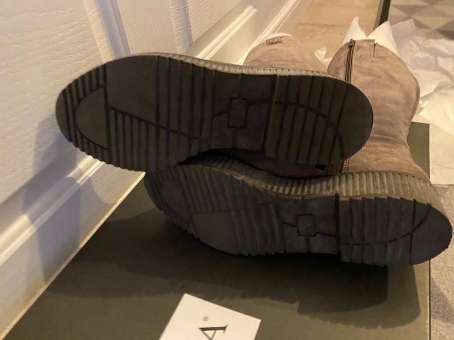 Нови дамски ботуши от естествен велур -37 номер