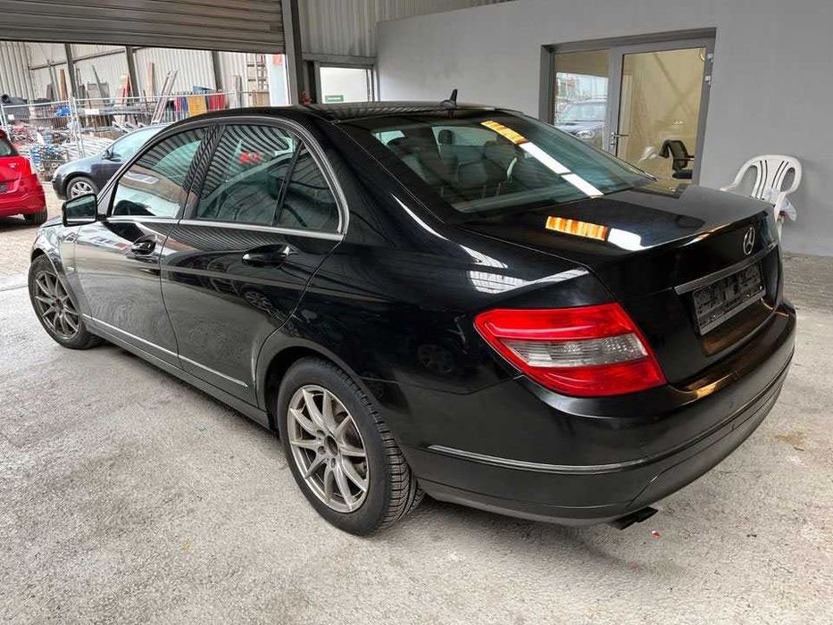 На части Mercedes-Benz C 200 W204 Avantgarde Двигател 136кс ОМ651