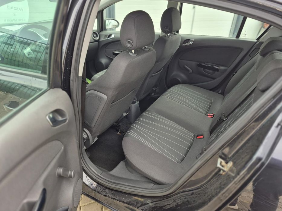 De Vanzre Opel Corsa D