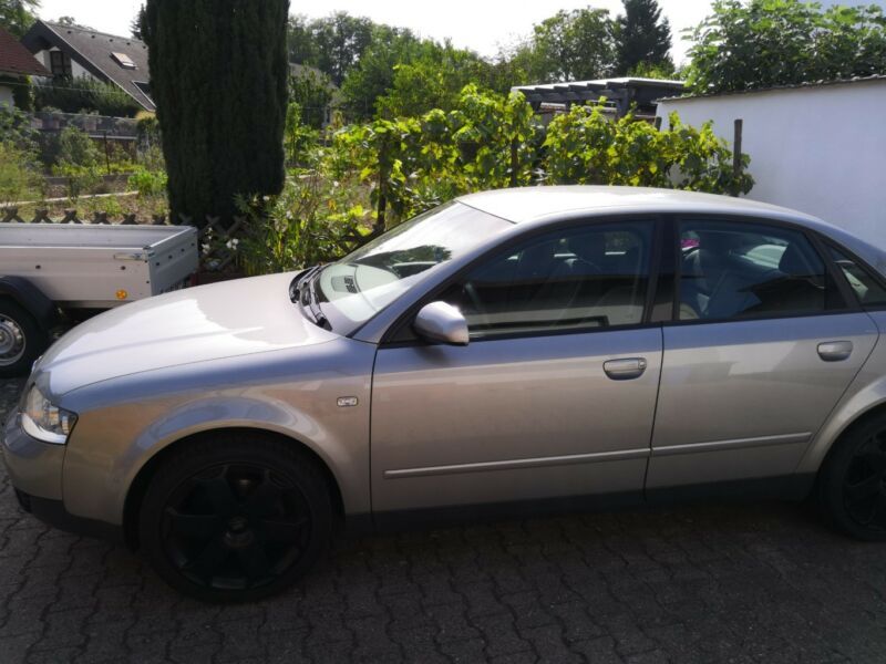 ауди а4 б6 2002г на 4асти вс екстри