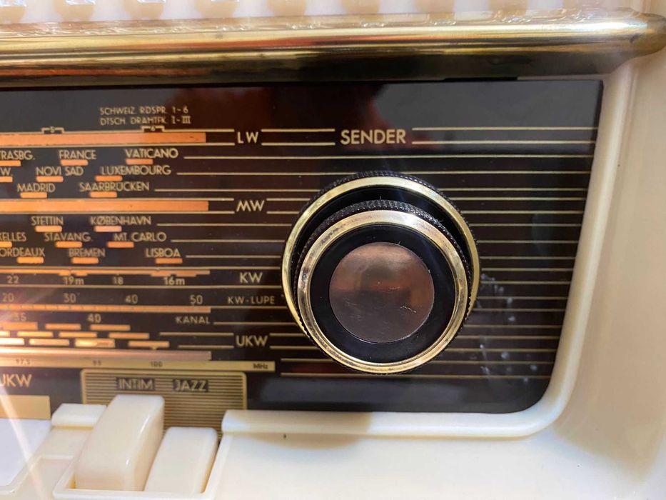 Radio lămpi Telefunken Gavotte 8