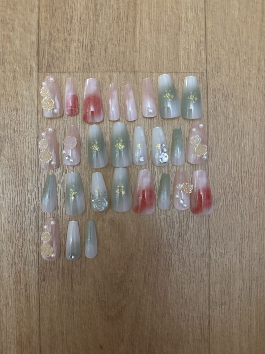 Накладные ногти