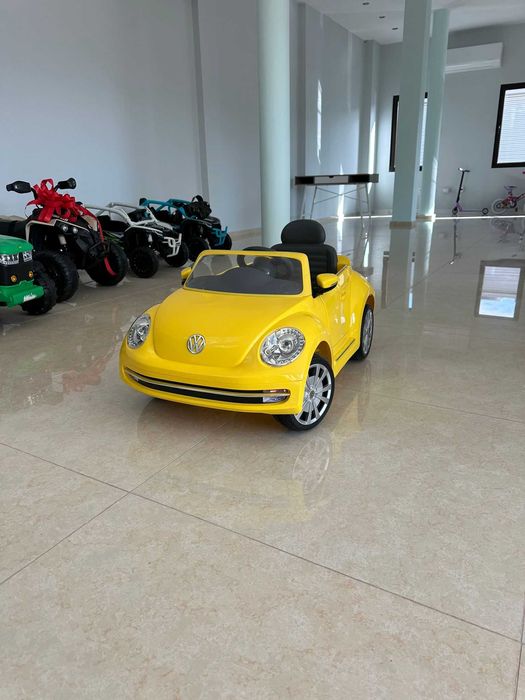 Лицензирана детска акумулаторна кола VW Beetle Convertible 6V