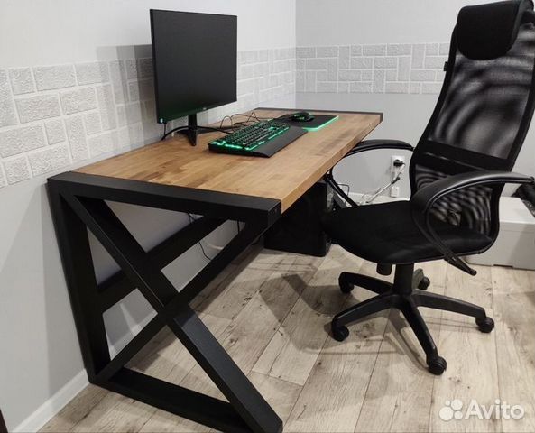 Компьютерный письменный стол