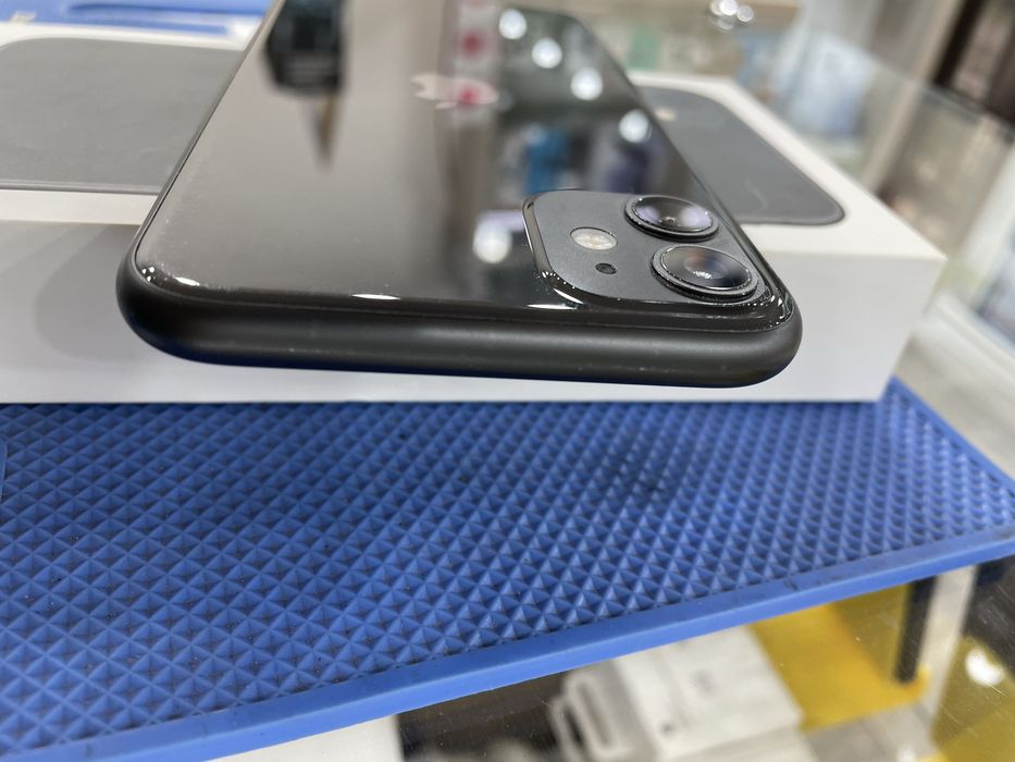 Iphone 11 128/74%