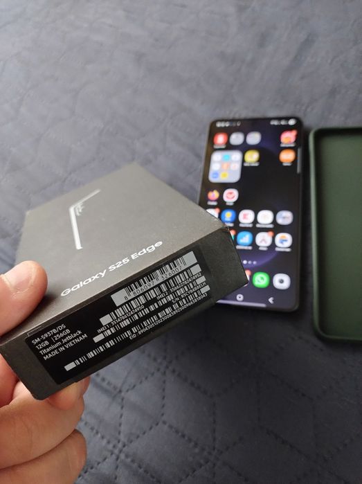 Samsung Galaxy S25 Edge – 256GB – Titanium Jetblack  - ca nou