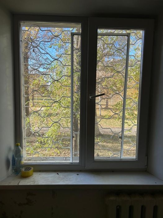 Продам  пластиковые окнаа  б/у