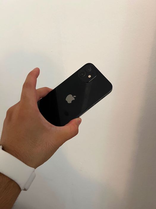 Iphone.   12. 64gb