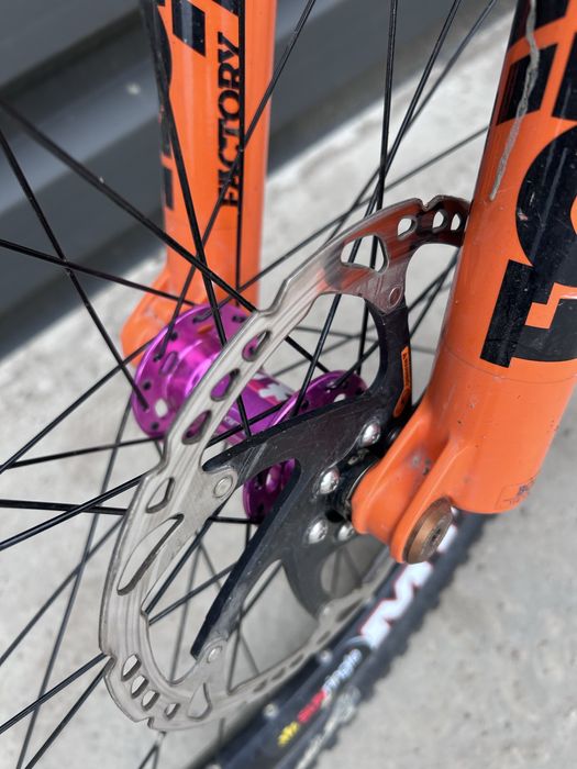 Vand/Schimb Fox 36 kashima Coat 2018