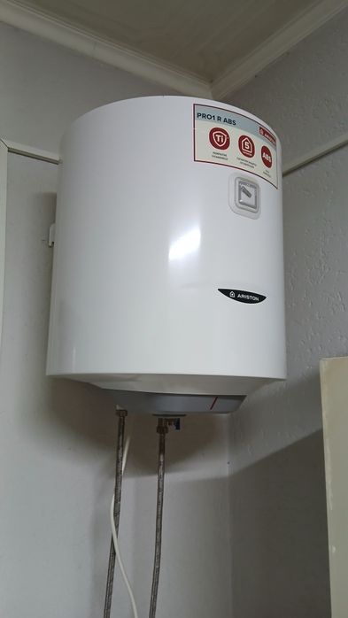 Водонагреватель Аристон 50л
