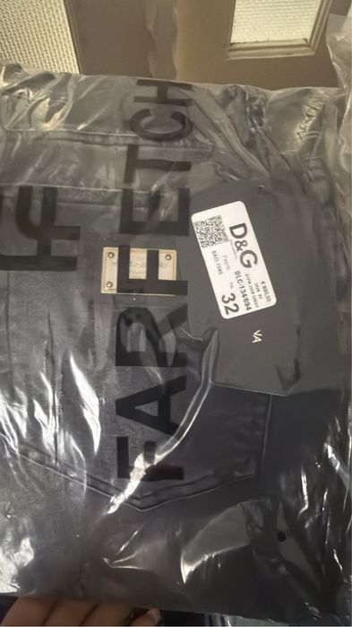 Blugi slim marime 32