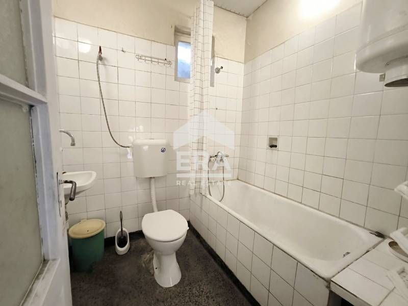 Етаж от къща в кв. ,,Училищни,,