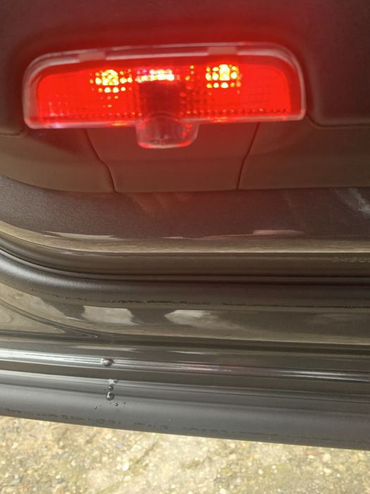 Lampi/Holograme led logo usi Porsche, carcasa cheie T CARBON