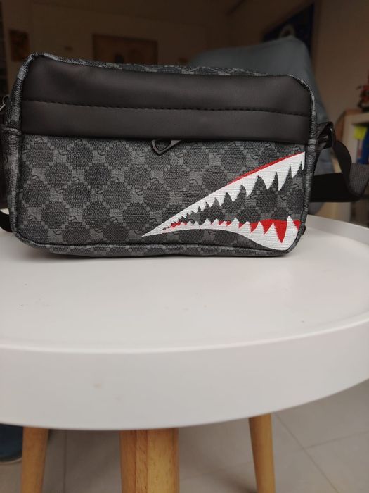 Sprayground чантичка