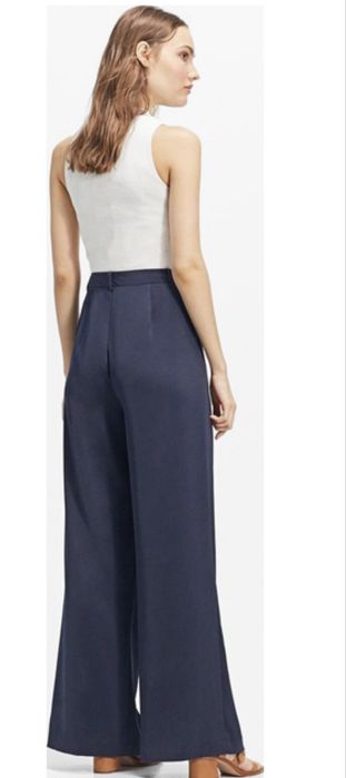 Оригинални дънки Levi’s , нов елегантен панталон Stradivarius