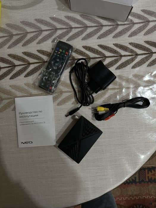 ТВ-приставка NEO Mini-31 (DVB-T2/C, IPTV, YouTube)